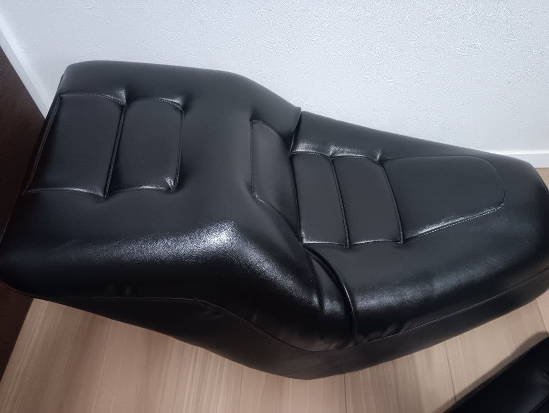 【週末限定値下げ】フュージョン　ソファーシート　純正ブラック　希少な美品