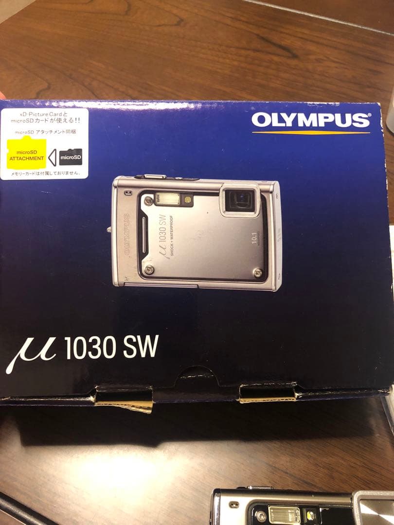 Olympus μ 1030 SW デジタルカメラ