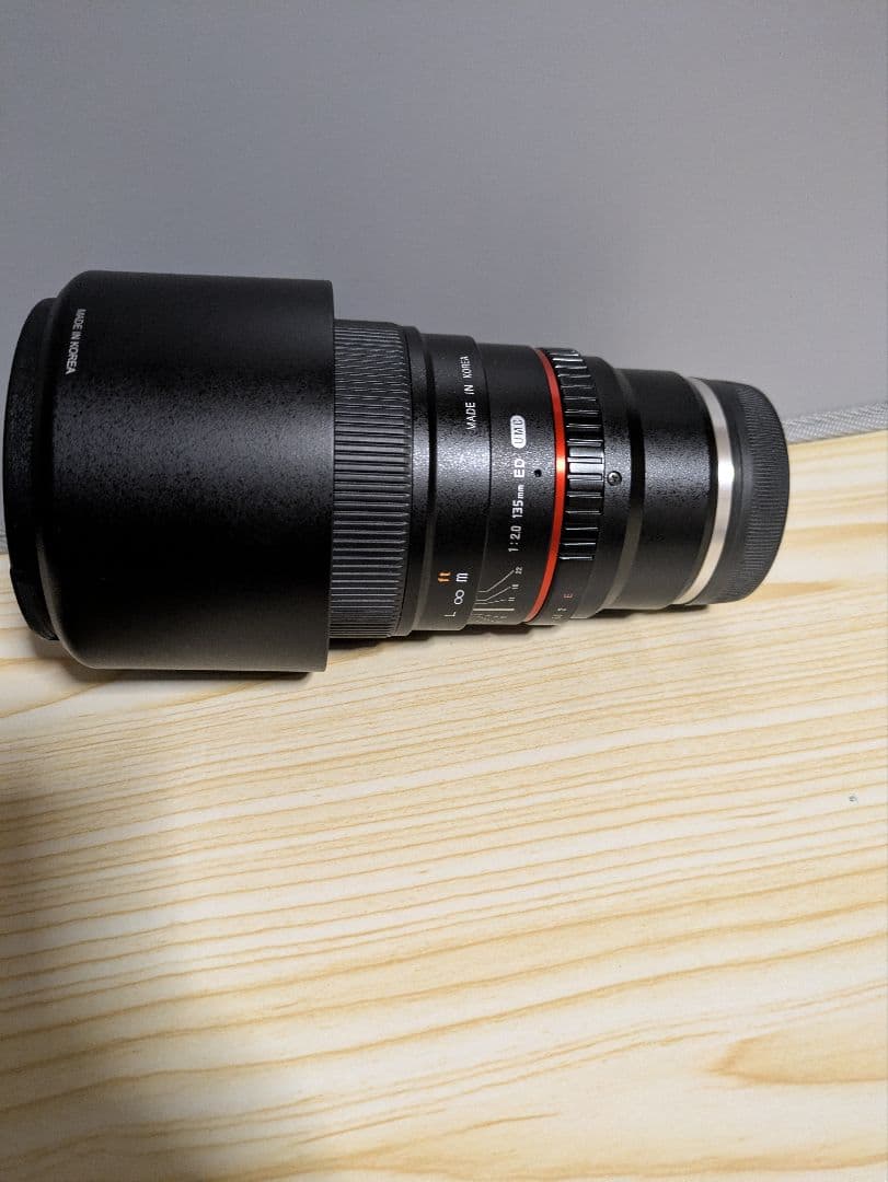 サムヤン135mm F2.0 ED UMC 　ソニーEマウント