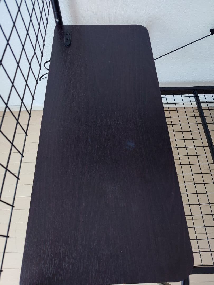 ※直接引き取り限定※ デスク.コンセント付き ベッドフレーム シングル