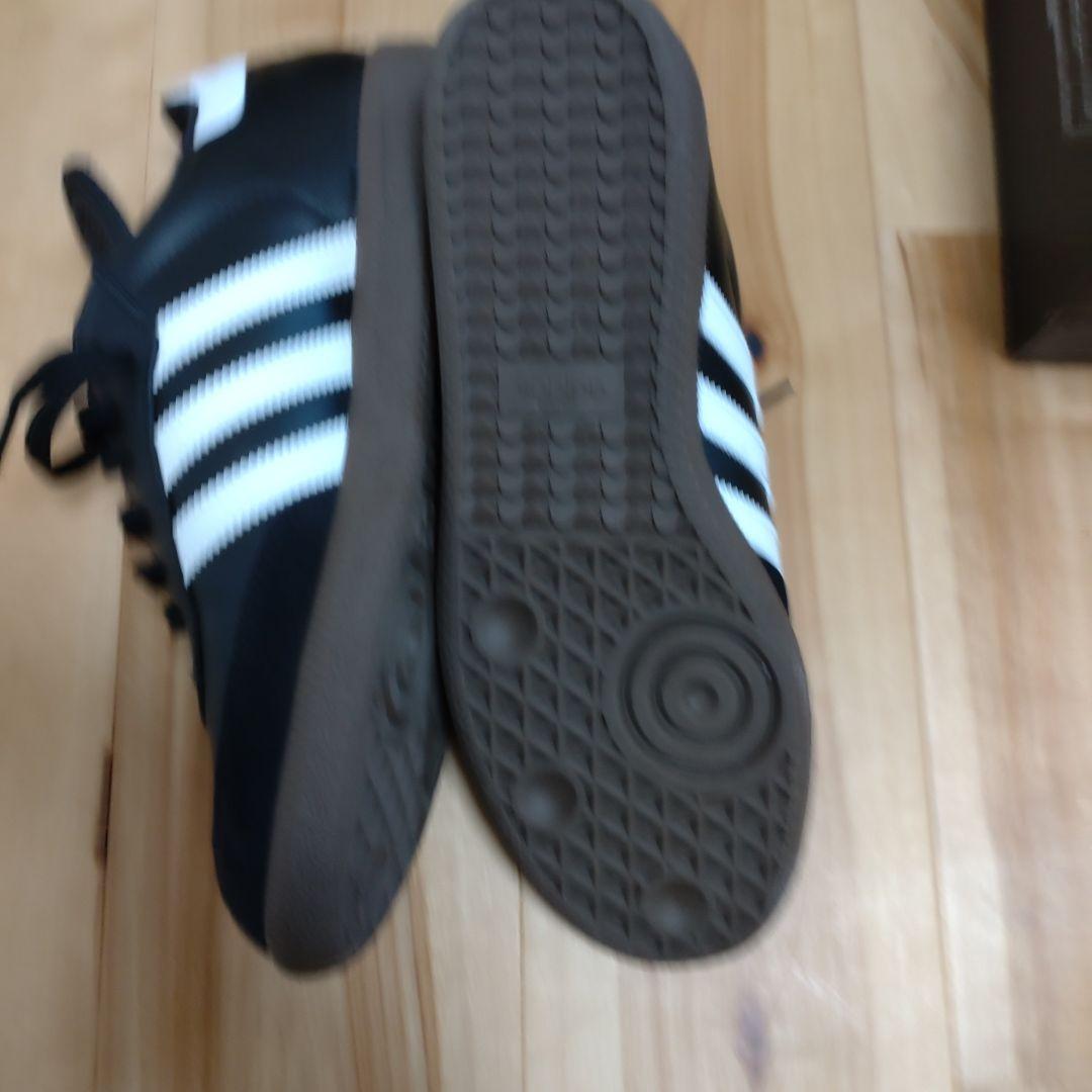 adidas サンバ　ブラック/ホワイト スニーカー