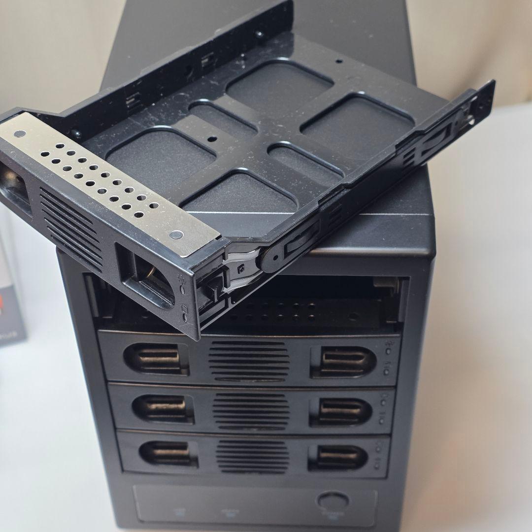 SATA HDD SSD 用 4台 外付 ケース USB eSATA 接続 対応