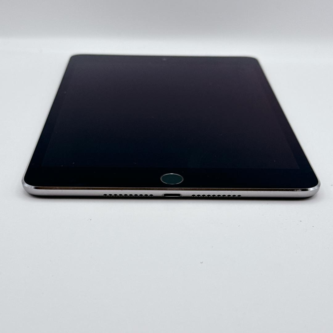 【良品】Apple iPad mini 4 16GB Wi-Fiモデル