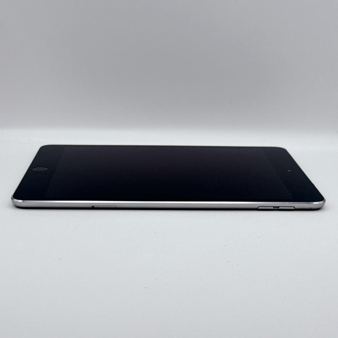 【良品】Apple iPad mini 4 16GB Wi-Fiモデル