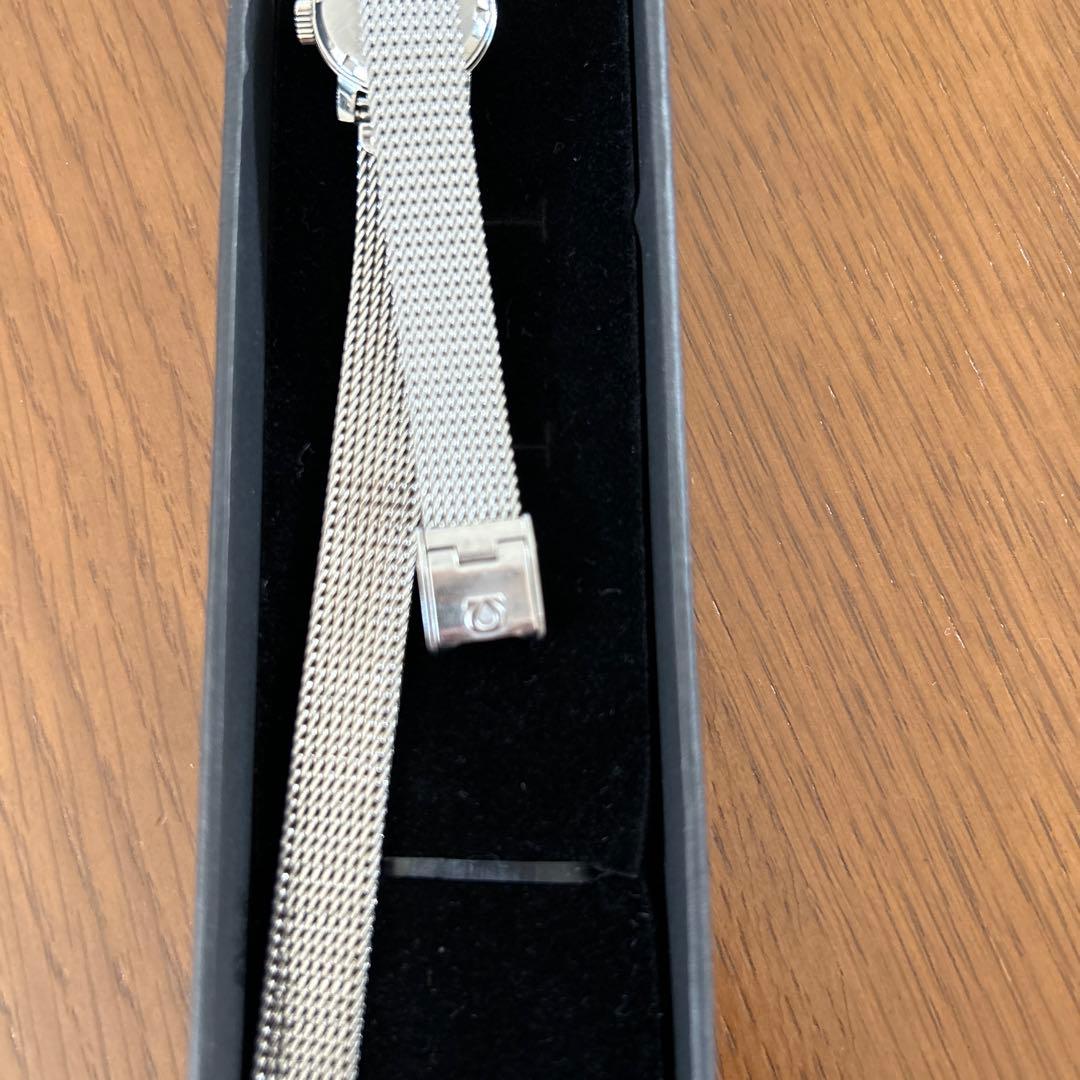 オメガ　OMEGA ヴィンテージ　アンティーク　シルバー　手巻き時計