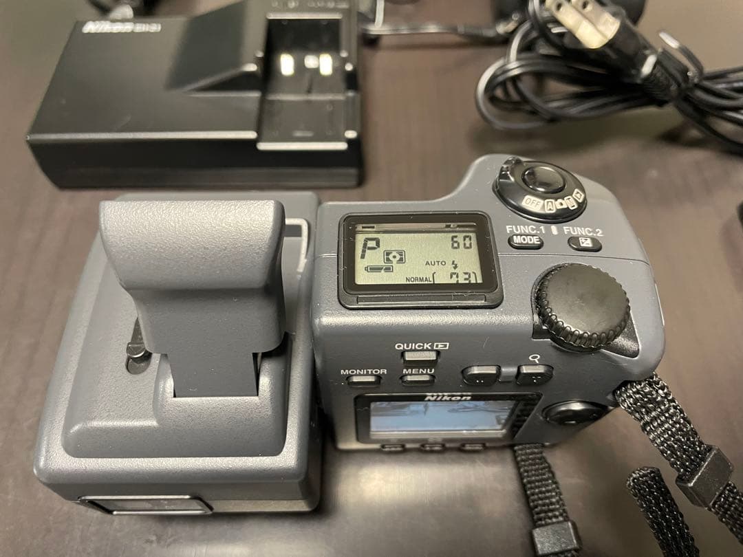 名機 動作品 Y2K 平成レトロ 自撮り Nikon COOLPIX E995