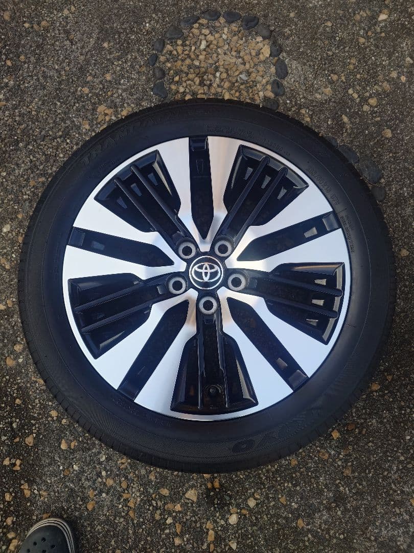 アルファード30系18インチ 純正ホイールセット