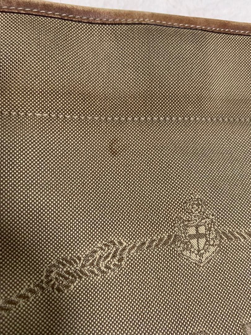 PRADA ロゴ　ジャガード