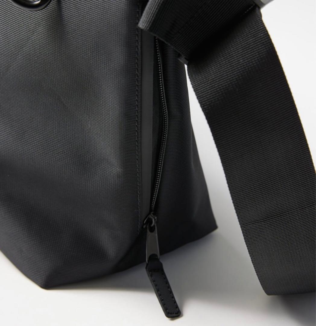 ま*こ様 メッセンジャーバッグmeltumメルタムM