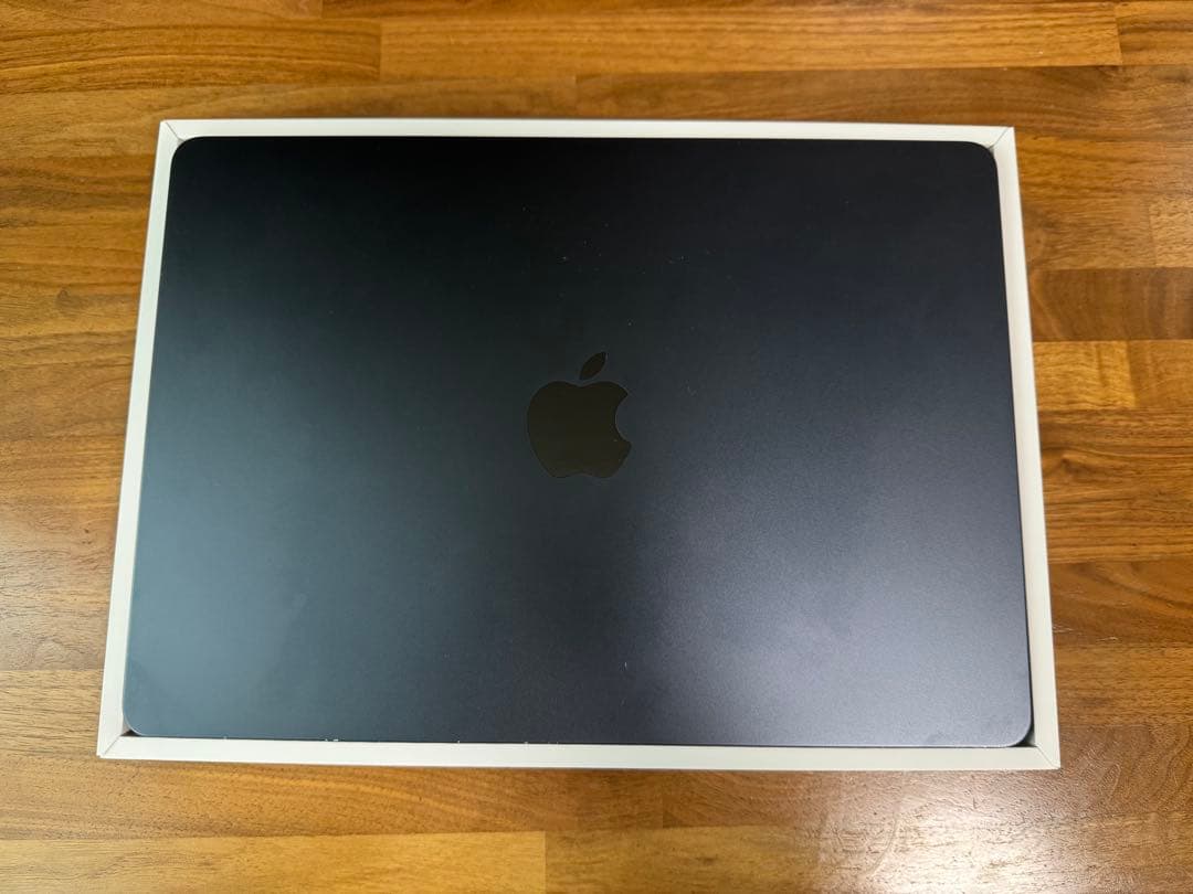 2022 M2 Macbook Air ミッドナイト