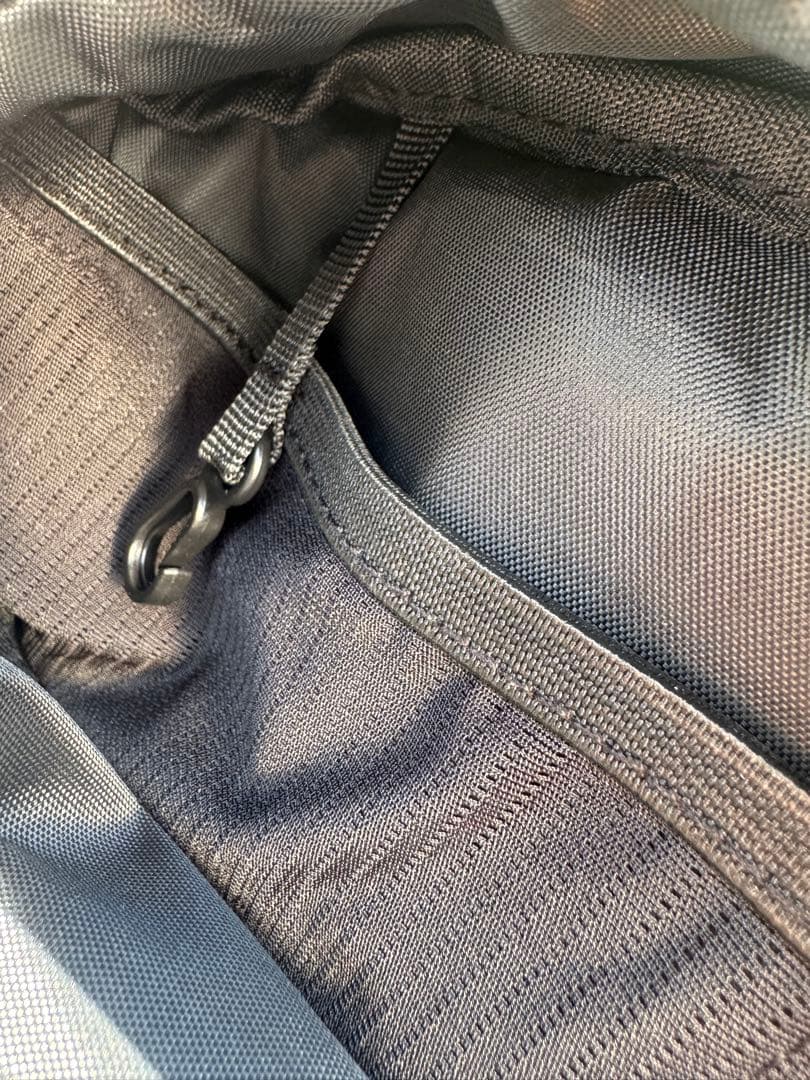 Supreme ボディバッグ ブラック CORDURA