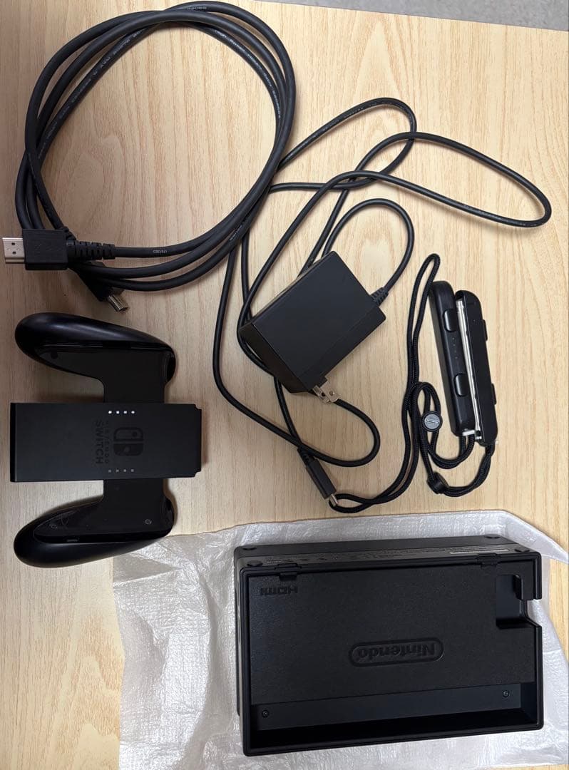 動作確認済み Nintendo Switch 本体 備品全て付属