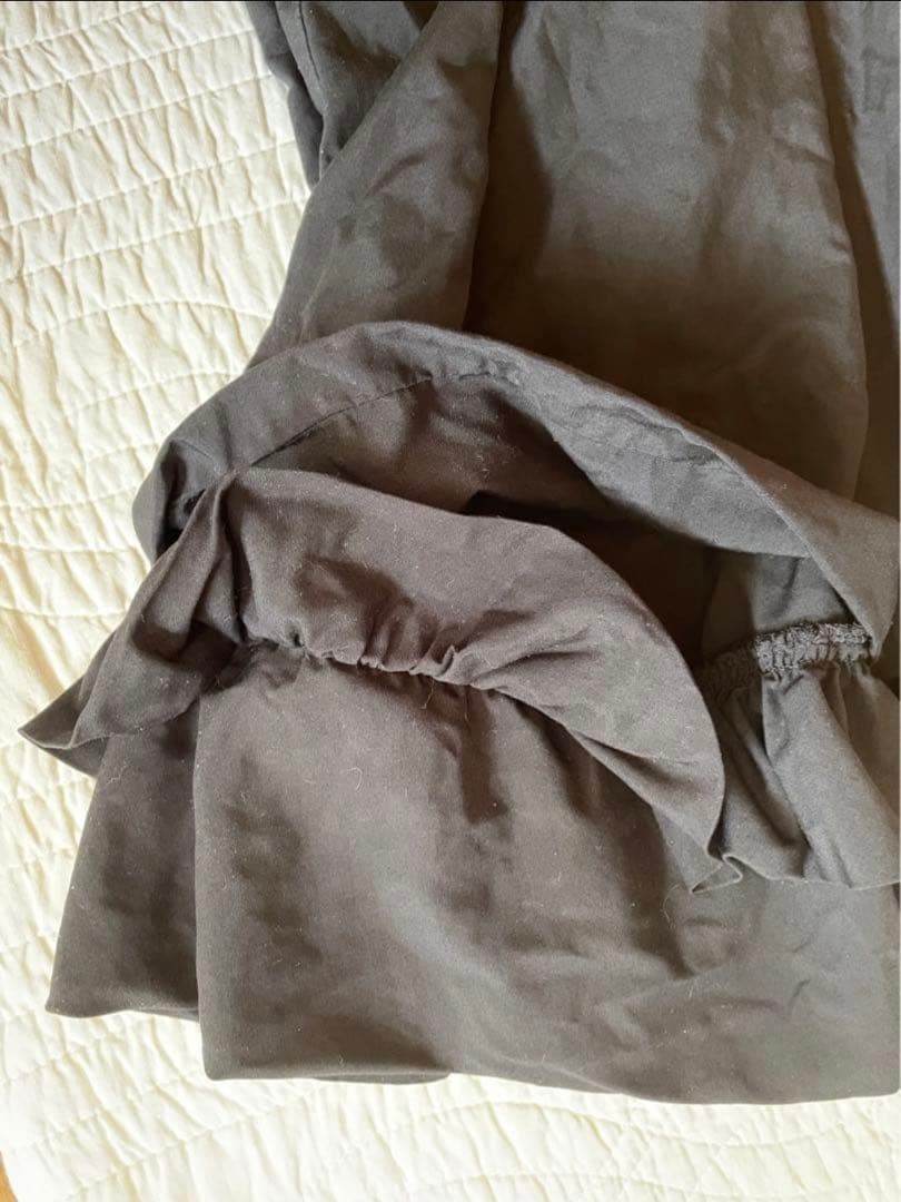 ゆ*い様 コムデギャルソン　黒スカート