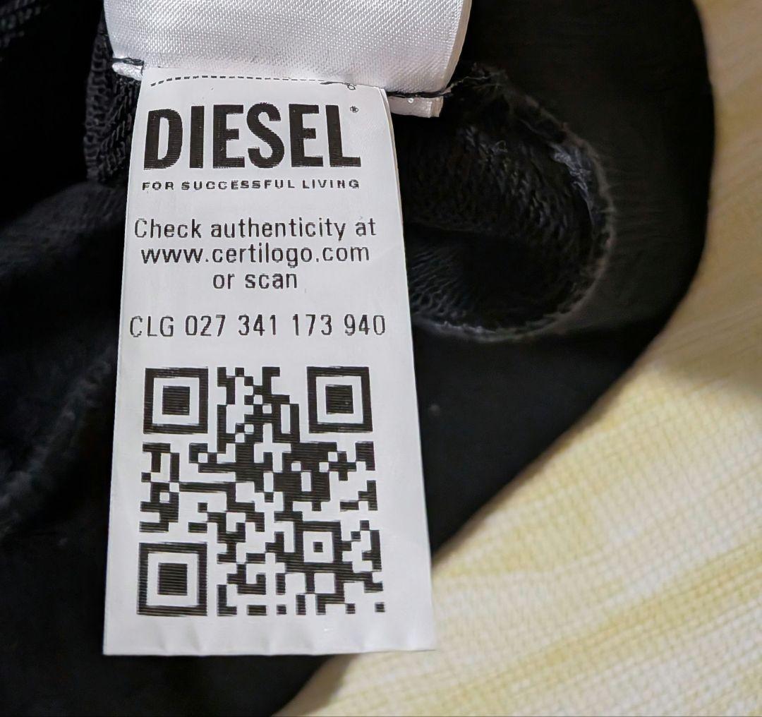 【完売品】DIESEL ブラック クルーネック スウェット
