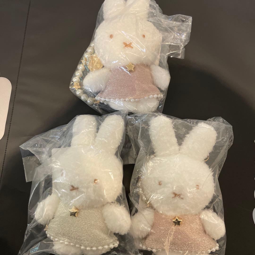 ミッフィー　原宿限定　バッグチャーム　ぬいぐるみ　マスコット　miia