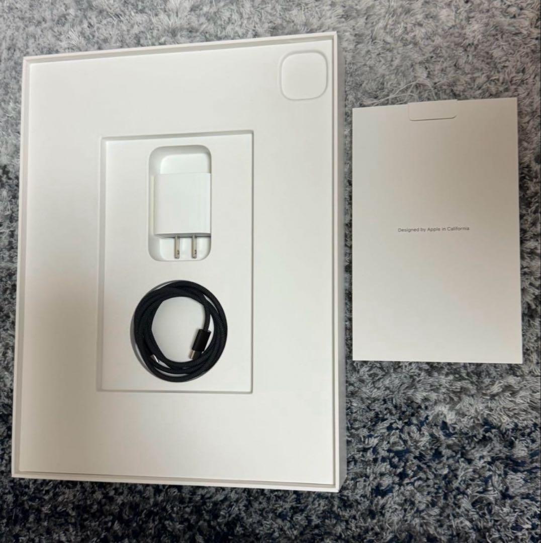 【ほぼ新品】iPad Pro M4 13インチ 256GB Wi-Fiモデル