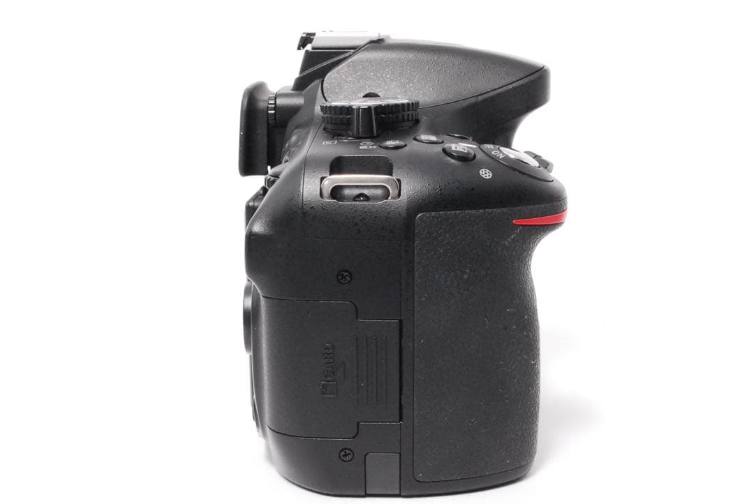 ❤️手ぶれ補正❤️Nikon D5200 Wレンズ❤️バリアングル液晶❤️一眼レフカメラ