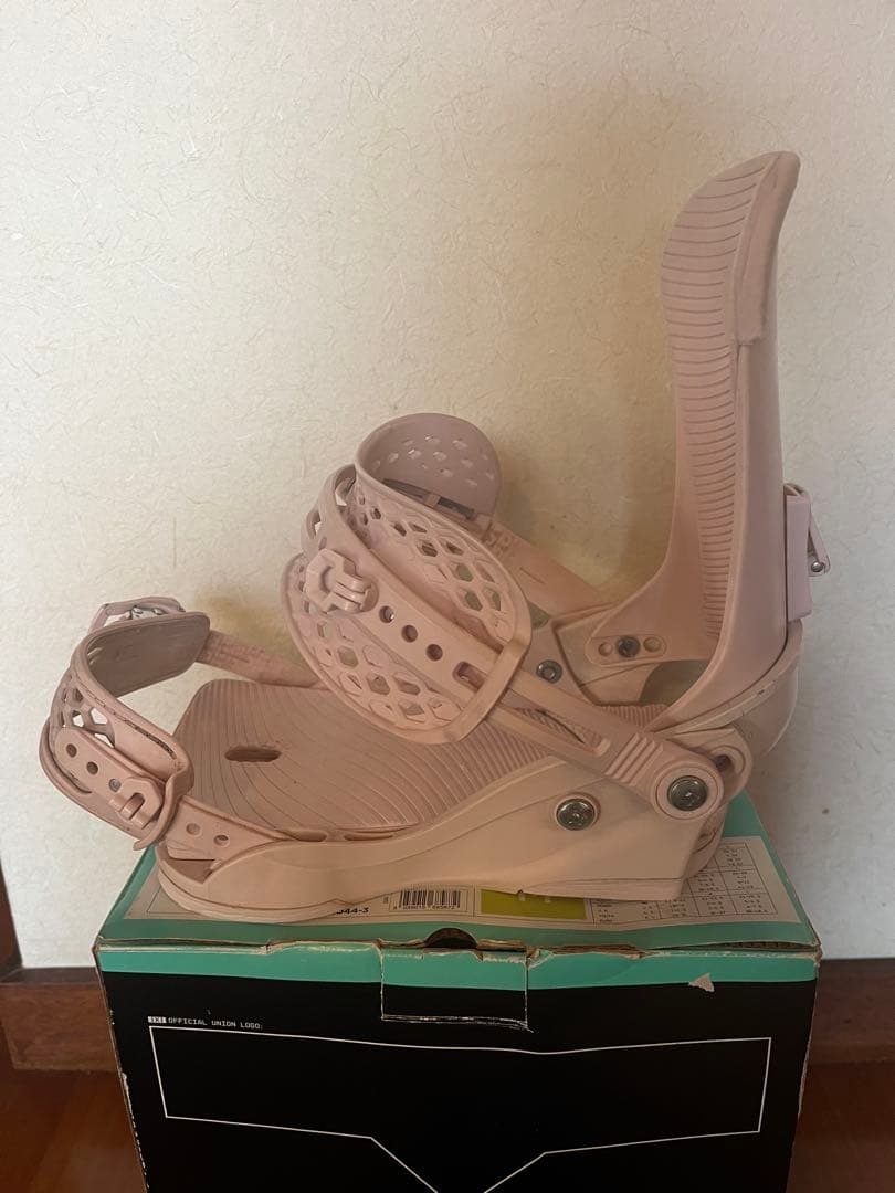 UNION TRILOGY スノーボード　ビンディング トリロジー　ピンク