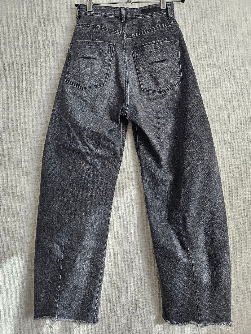 YANUK　LAURA（Curve　Tapered）CUG 22インチ