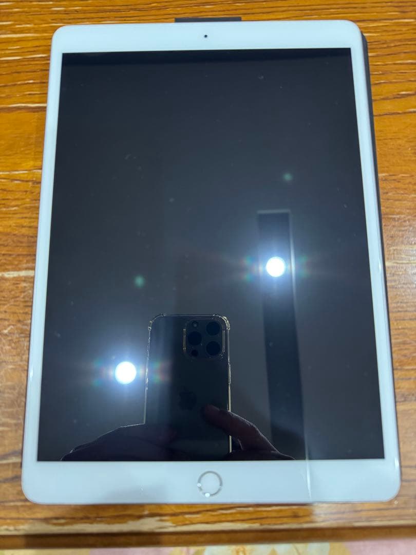 【訳アリ】iPad Air3 64GB Wi-Fiモデル iOS26 おまけつき