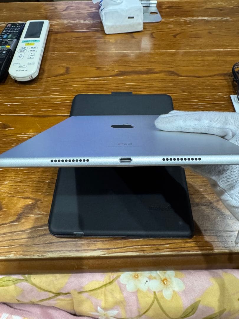 【訳アリ】iPad Air3 64GB Wi-Fiモデル iOS26 おまけつき