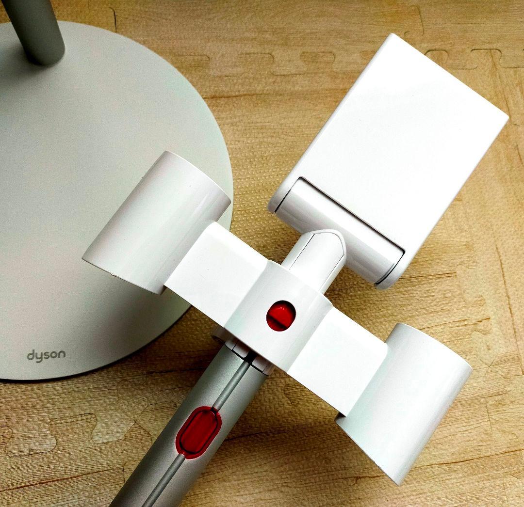 ダイソン 充電スタンド フロアドック V12/SV18 マルチツール7点取付OK