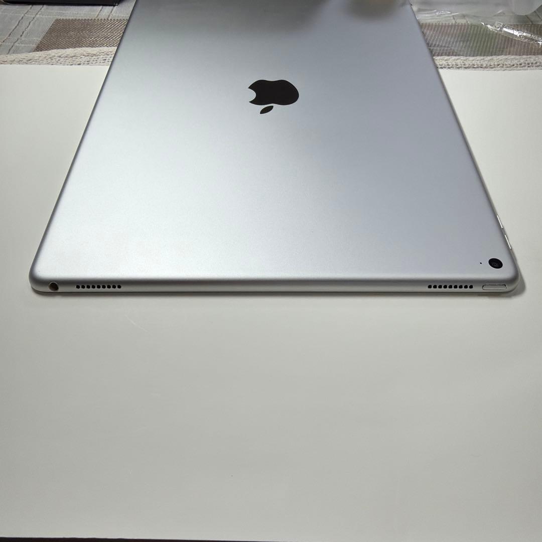 Apple iPad Pro 12.9インチ（第1世代） Wi-Fi 32GB