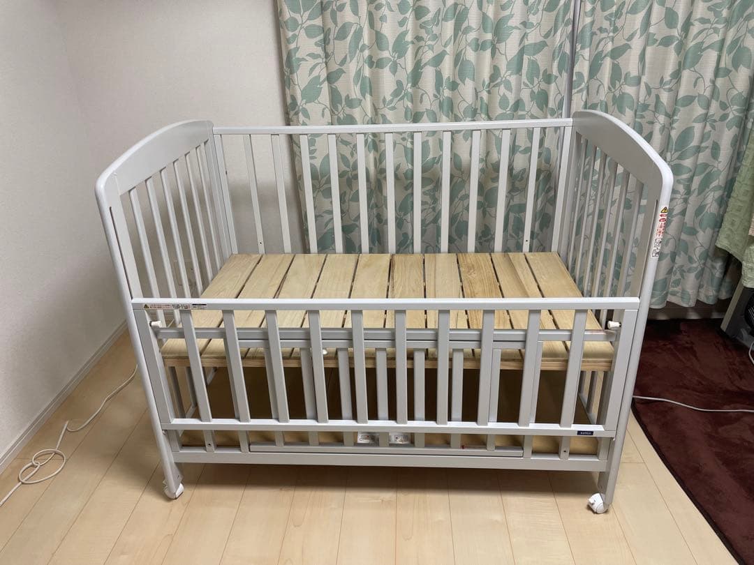 カトージ　ベビーベッド　ハイタイプ　宮城県　直接引き取りのみ