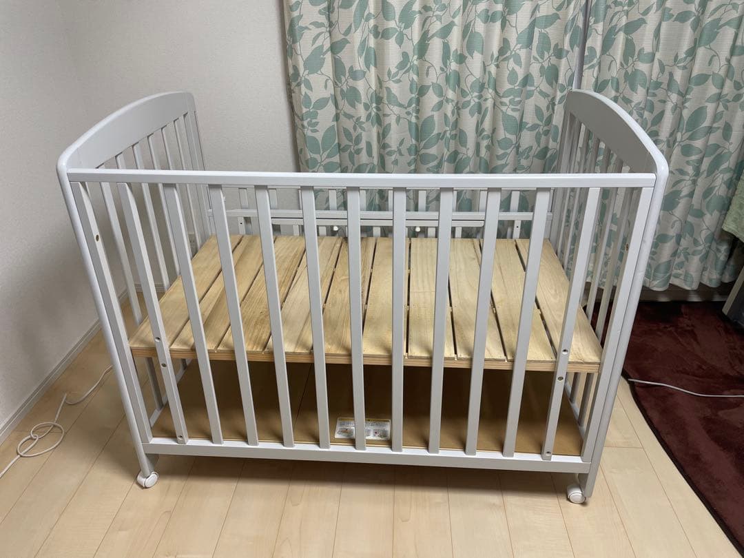 カトージ　ベビーベッド　ハイタイプ　宮城県　直接引き取りのみ