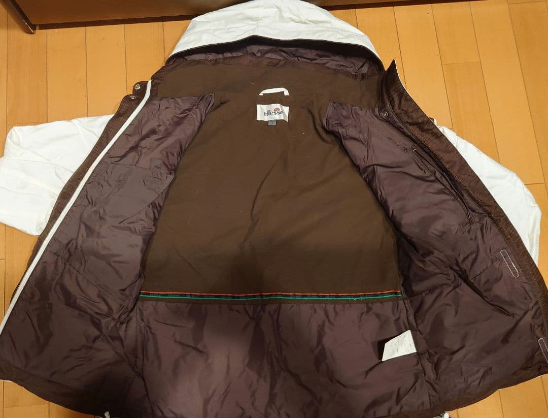 ellesseスキーウェア上下セット　ゴーグル＆グローブ付き