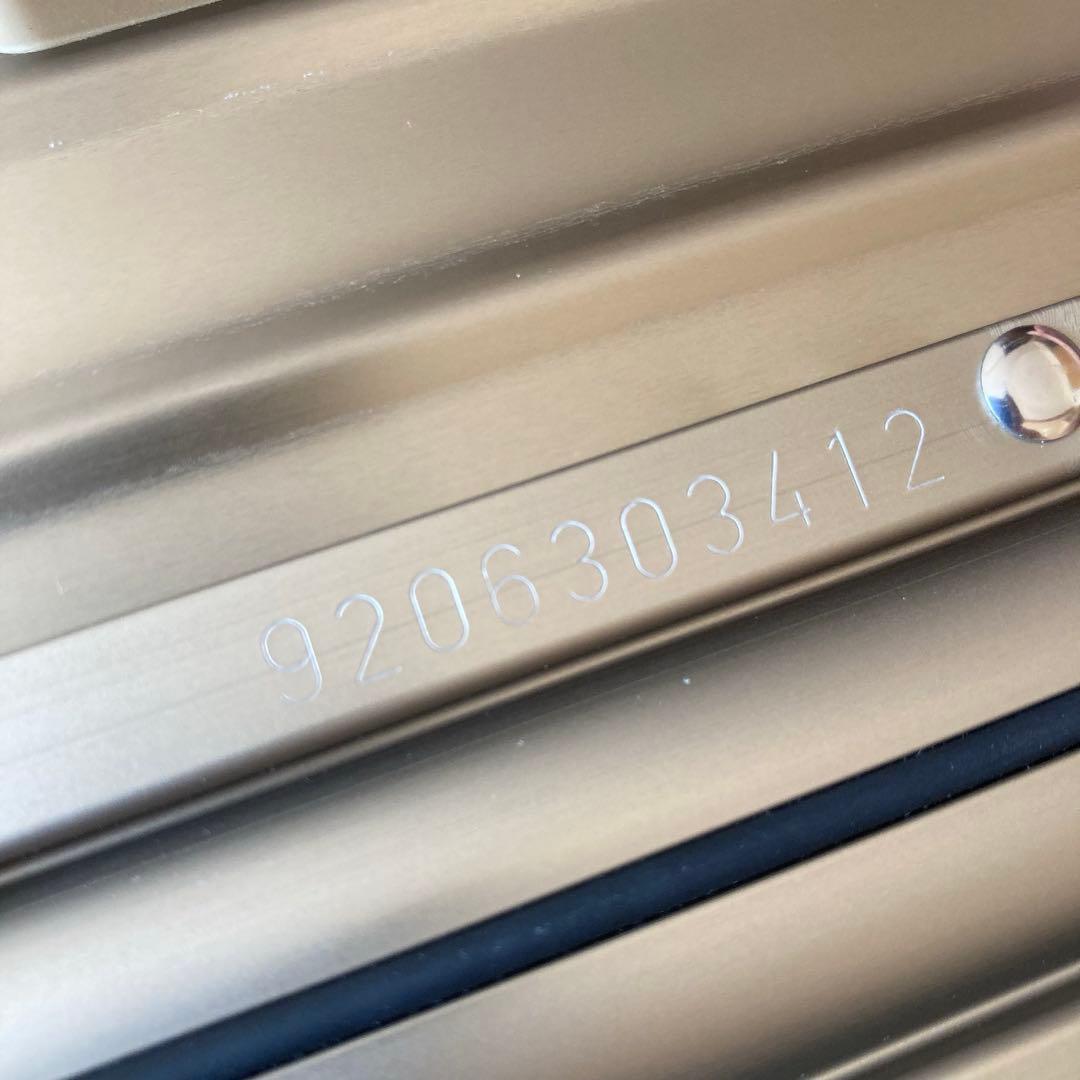 【1回使用 極美品】RIMOWAリモワ トパーズ チタニウム キャリーケース