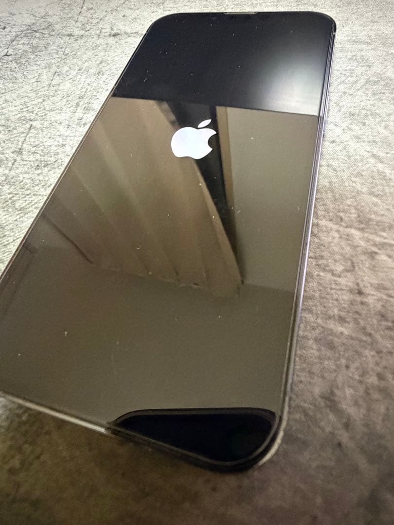 Apple iPhone 13 Pro 256GB バッテリー84%