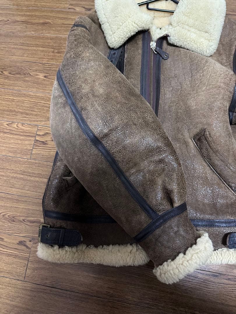 専用XL AVIREX B-3 リアルムートン フライトジャケット ボンバー