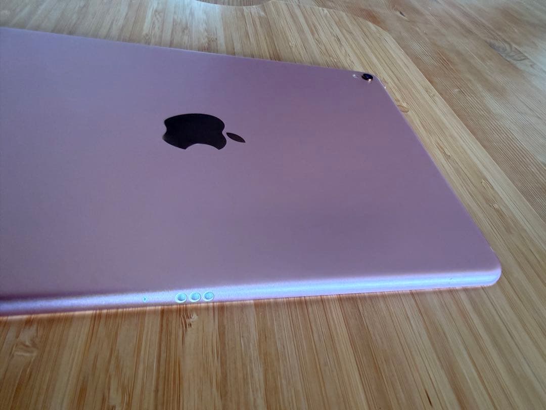 iPad Pro 9.7インチ 32GB WiFi （動作確認済）　A1673