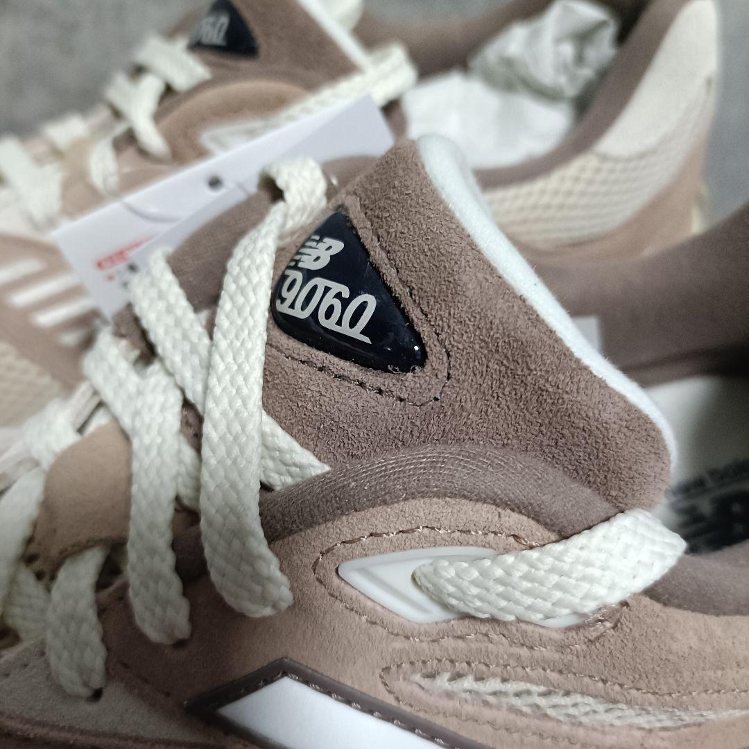 専用ニューバランス　U9060ETN　2010 2002 1000 スニーカー