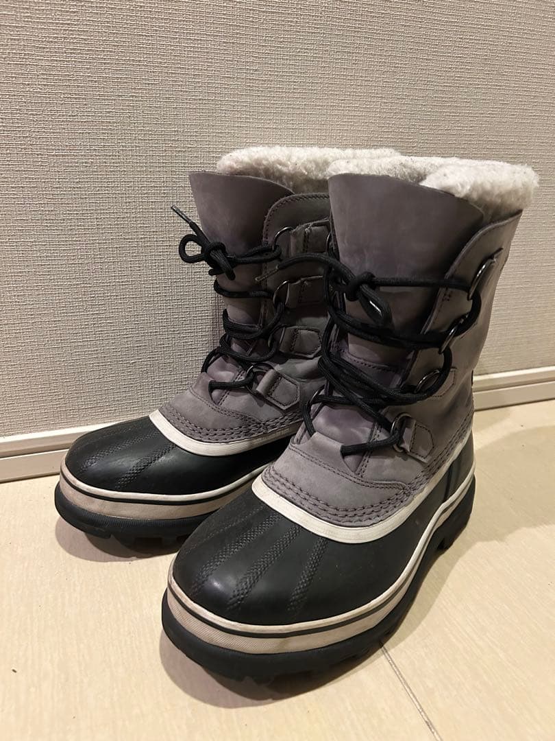 SOREL CARIBOU 24cm スノーブーツ　1シーズン使用（冬季のみ）