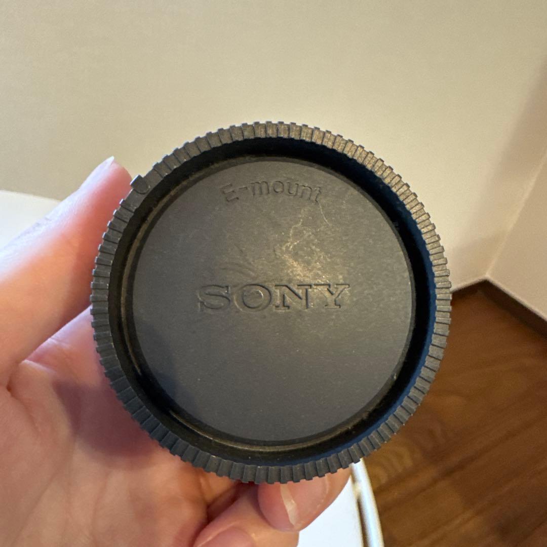 Sony SEL16F28 単焦点レンズ 49mm フィルター径