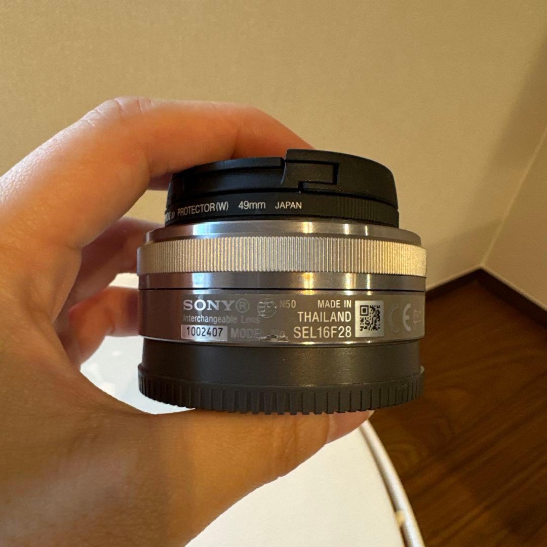 Sony SEL16F28 単焦点レンズ 49mm フィルター径