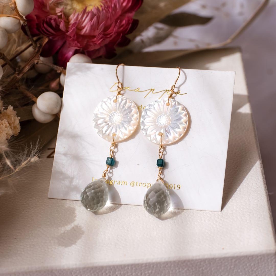 Q's B ♦︎14kgfsunflowerカービングピアス/イヤリング