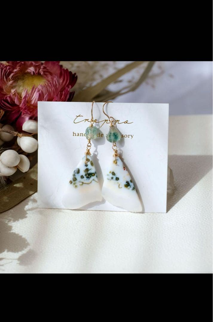 Q's B ♦︎14kgfsunflowerカービングピアス/イヤリング