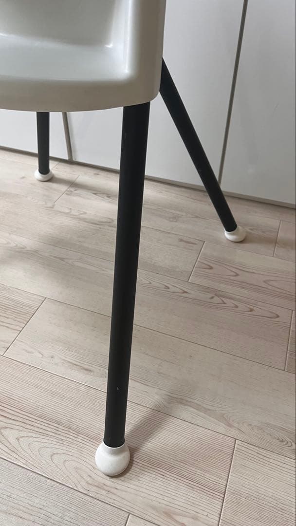 BABYBJÖRN ハイチェア ホワイト　廃盤　廃盤品　ベビービョルン