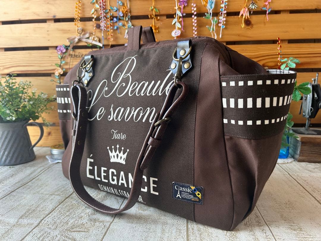 ともりん♡ニューム口金バッグ♡英字おとこ前 イケメンバッグ