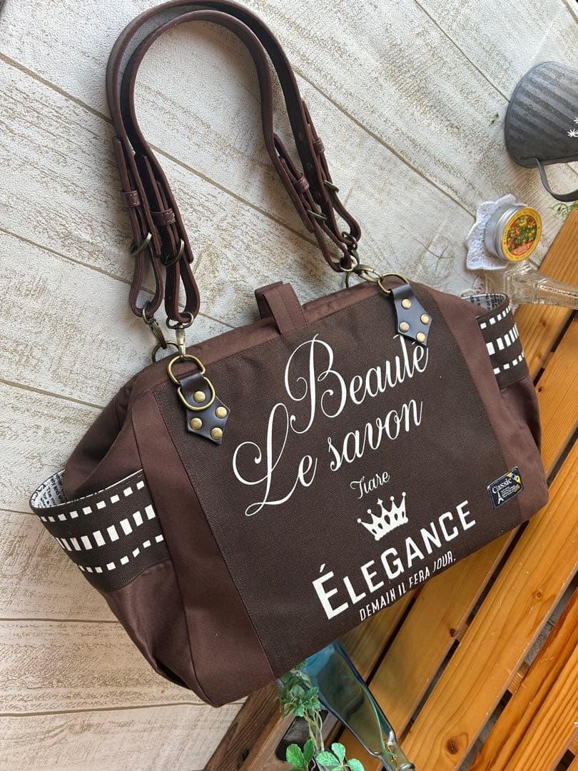 ともりん♡ニューム口金バッグ♡英字おとこ前 イケメンバッグ