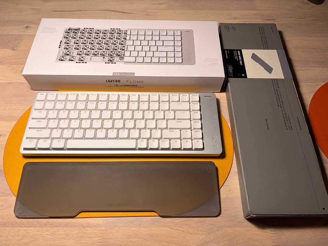 Lofree Flow2 Void（静音) キーボード + Nuphy Pad