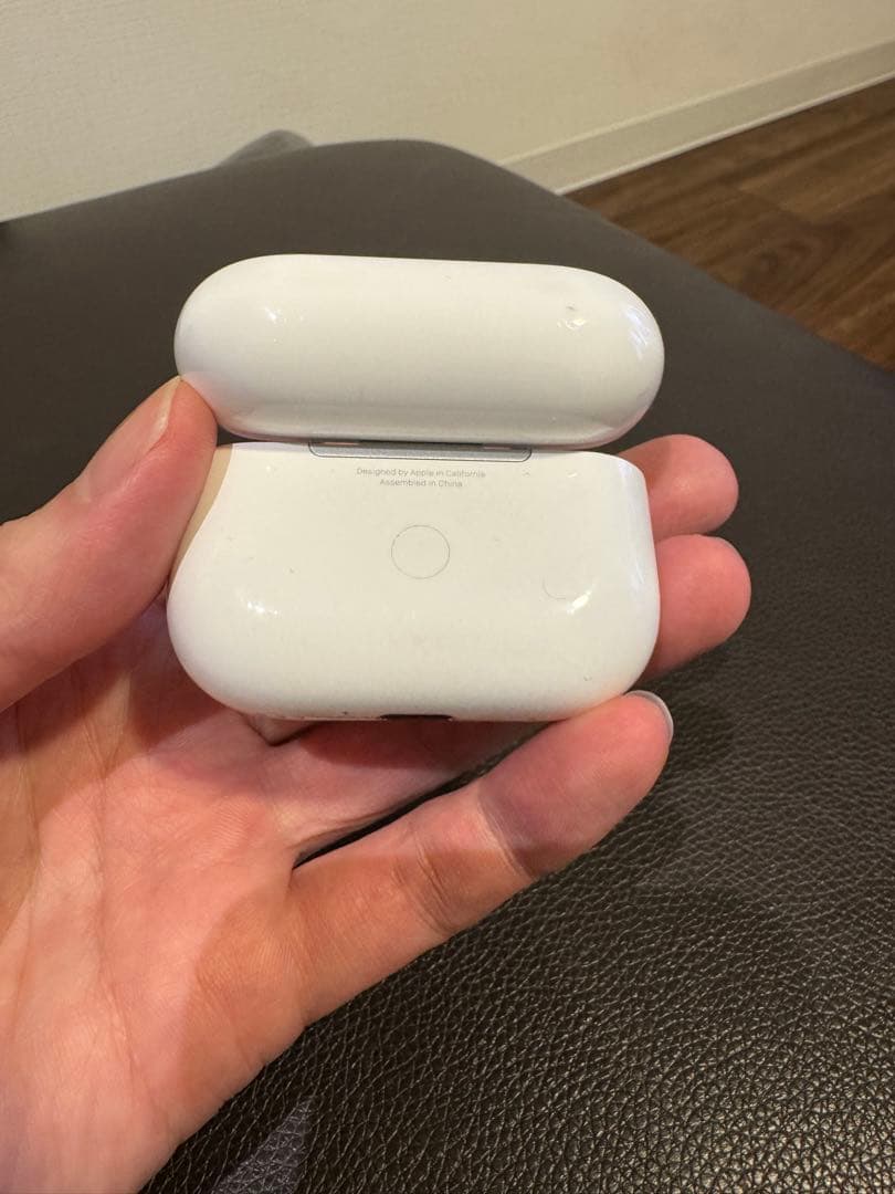 【期間限定】AirPods本体 ホワイト 充電ケースのみ