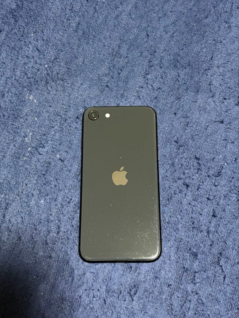 iPhone SE 第二世代　64GB ブラック　本体のみ