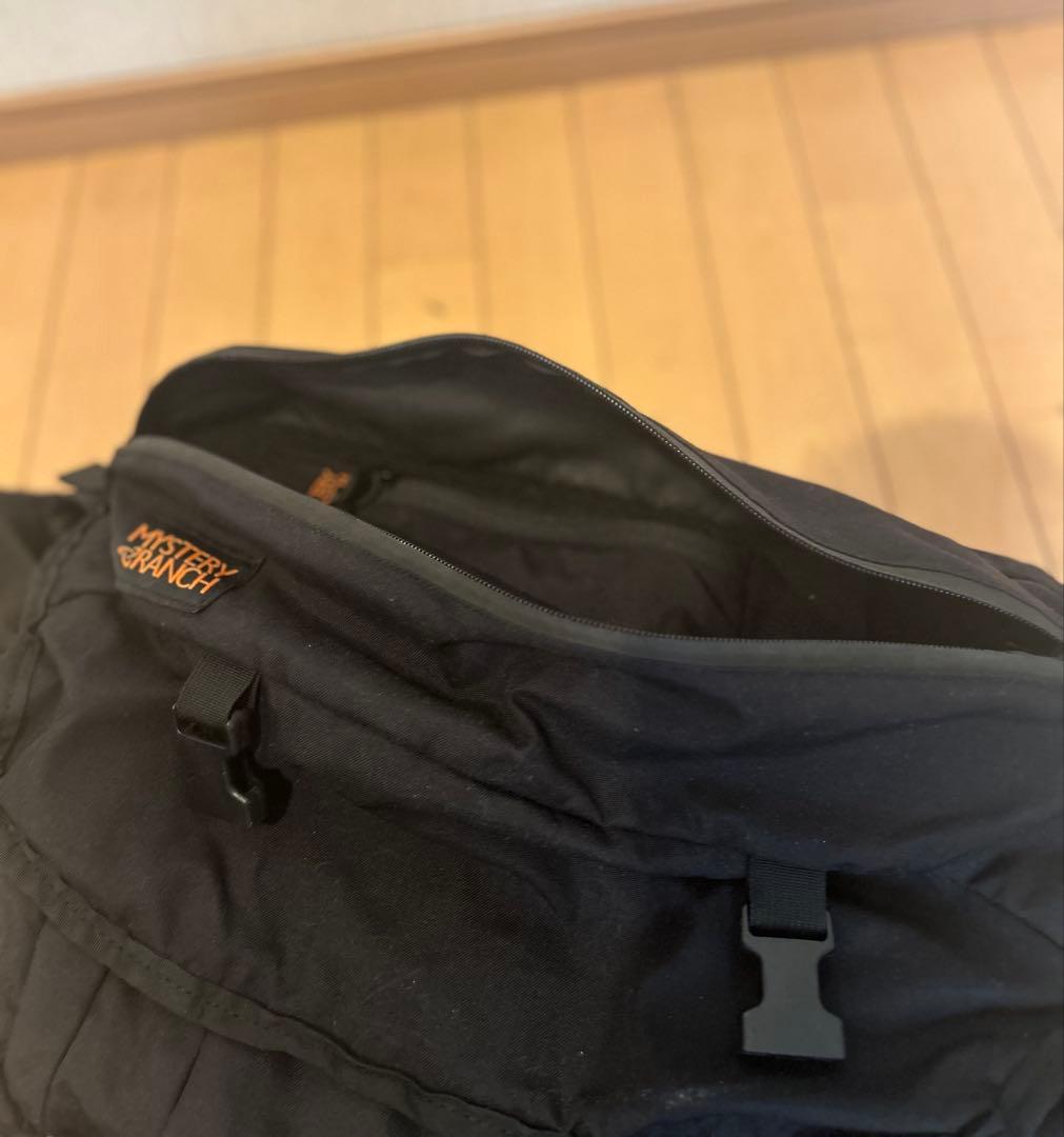 MYSTERY RANCH メッセンジャーバッグ ブラック(廃盤)