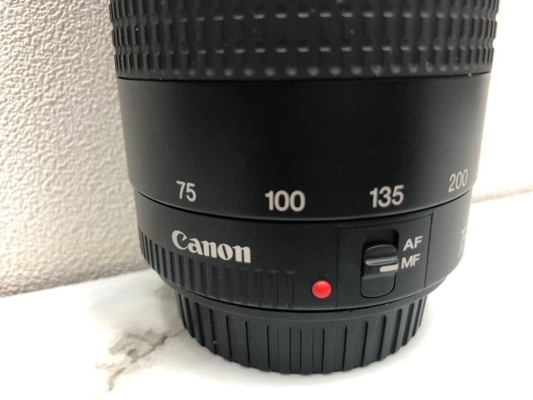 キャノン　EF 75-300mm 1:4-5.6 Ⅱ カメラ レンズ ズーム