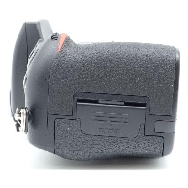 ショット数3652回!■ほぼ新品■ Nikon D750 ボディ