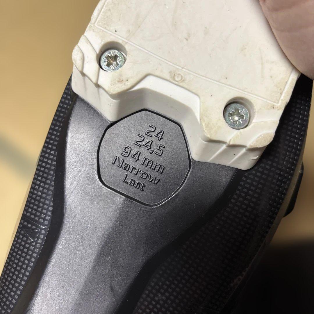 ATOMIC スキー 靴　女性用 HAWX ULTRA 85 24~24.5